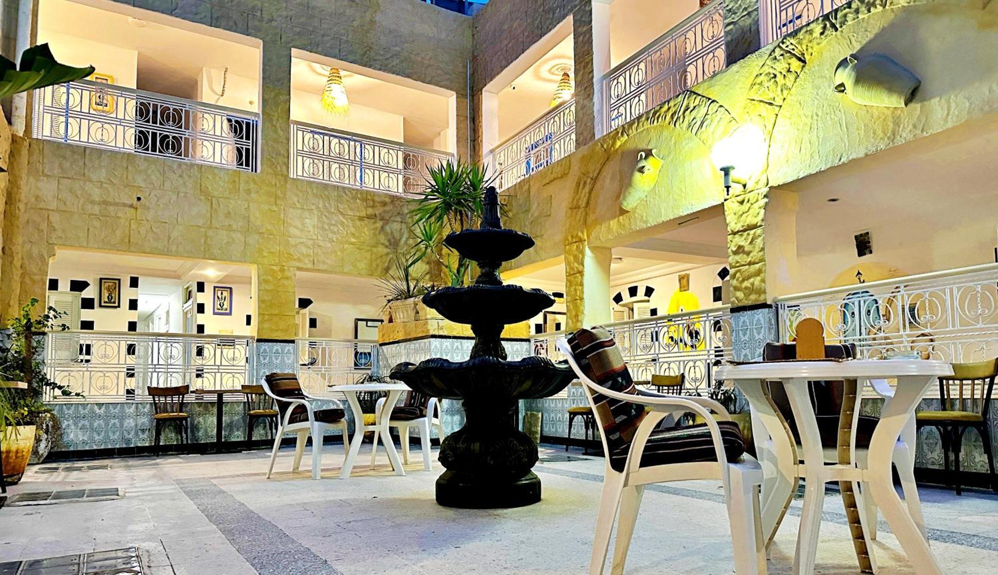 Hotel Paris ซุส ภายนอก รูปภาพ