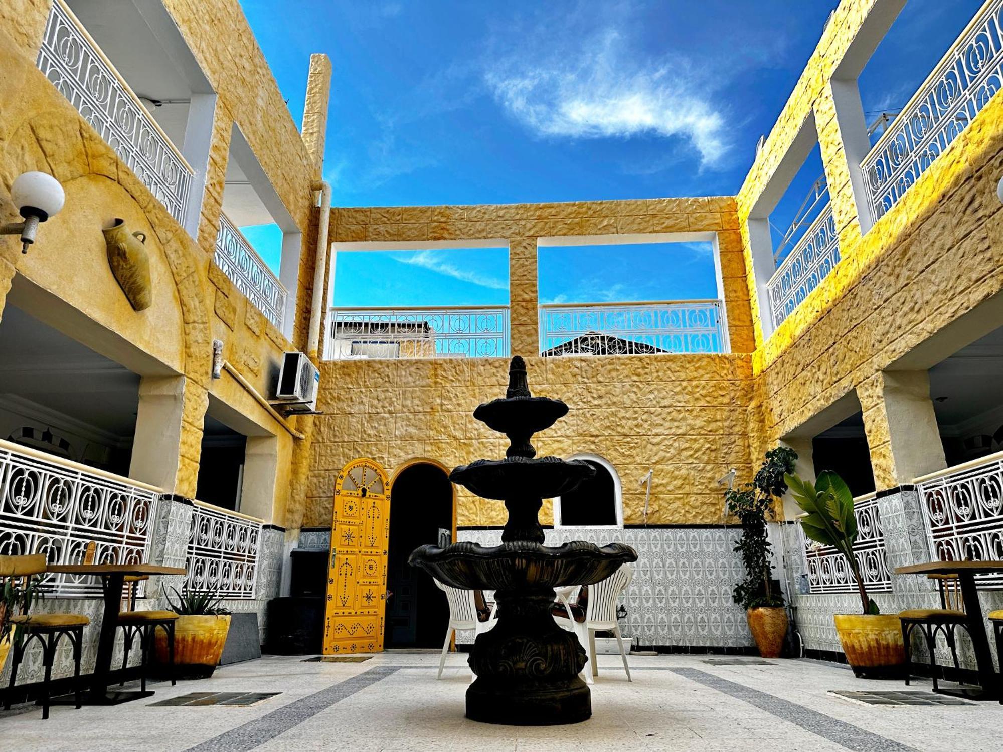 Hotel Paris ซุส ภายนอก รูปภาพ