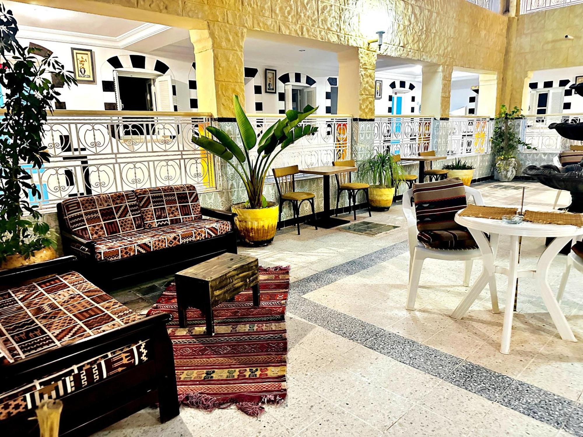 Hotel Paris ซุส ภายนอก รูปภาพ