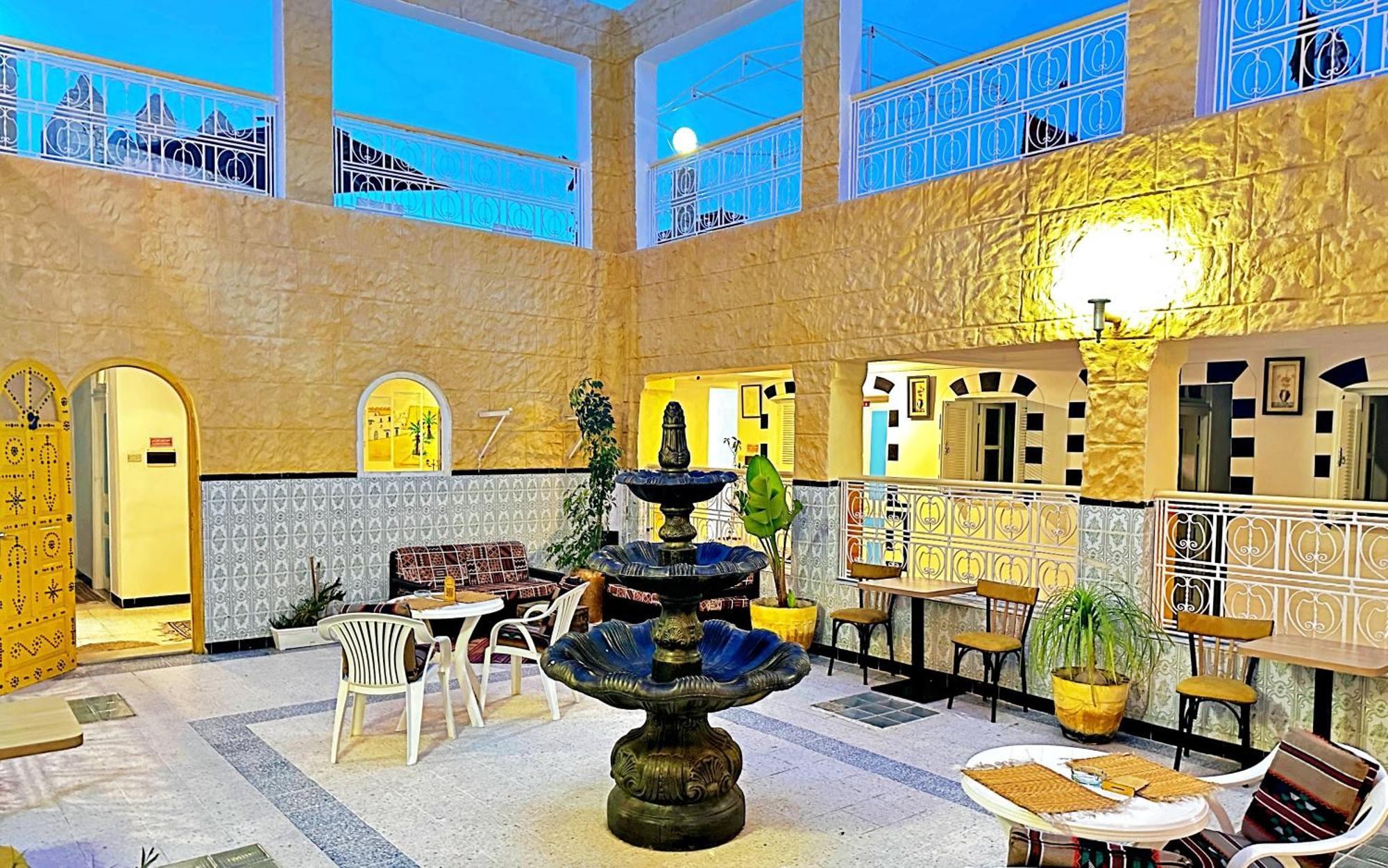 Hotel Paris ซุส ภายนอก รูปภาพ